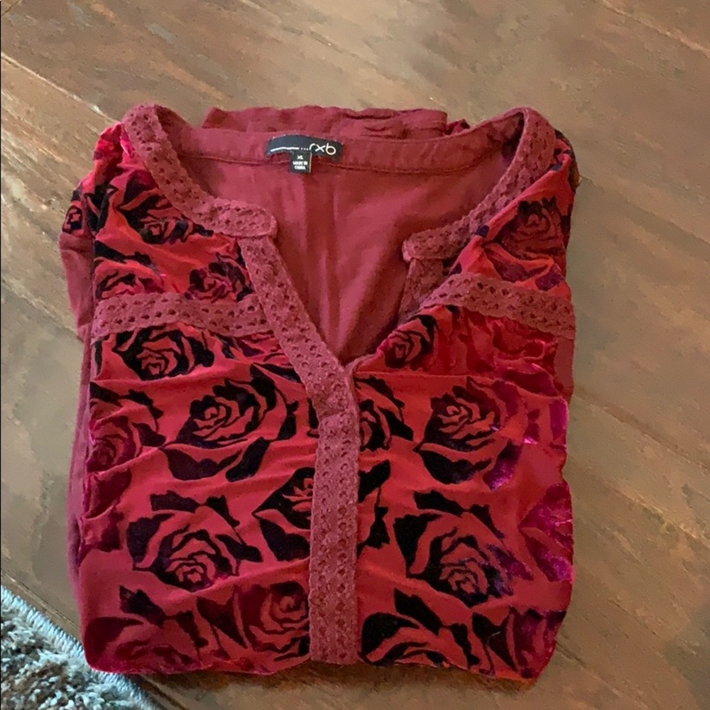 Rose themed shirt